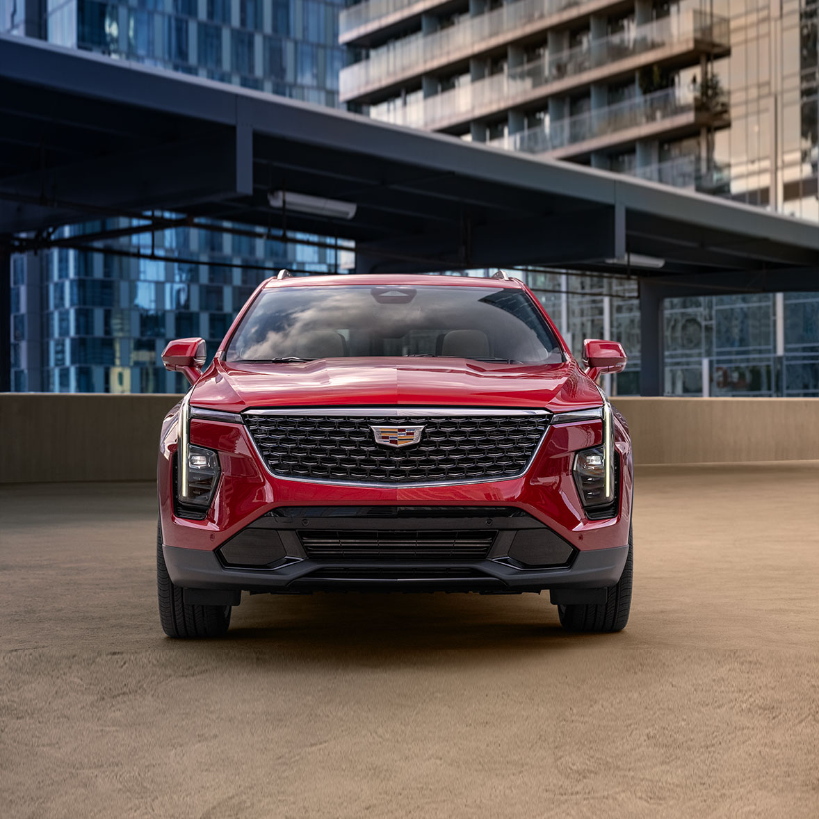 Parrilla y emblema de lujo en tu Cadillac XT4 2025